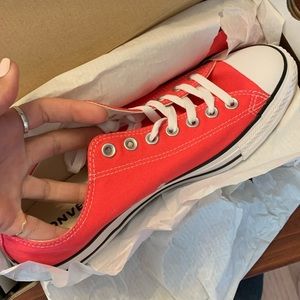 Converse chucks - pink 9.5 men’s/11.5 women
